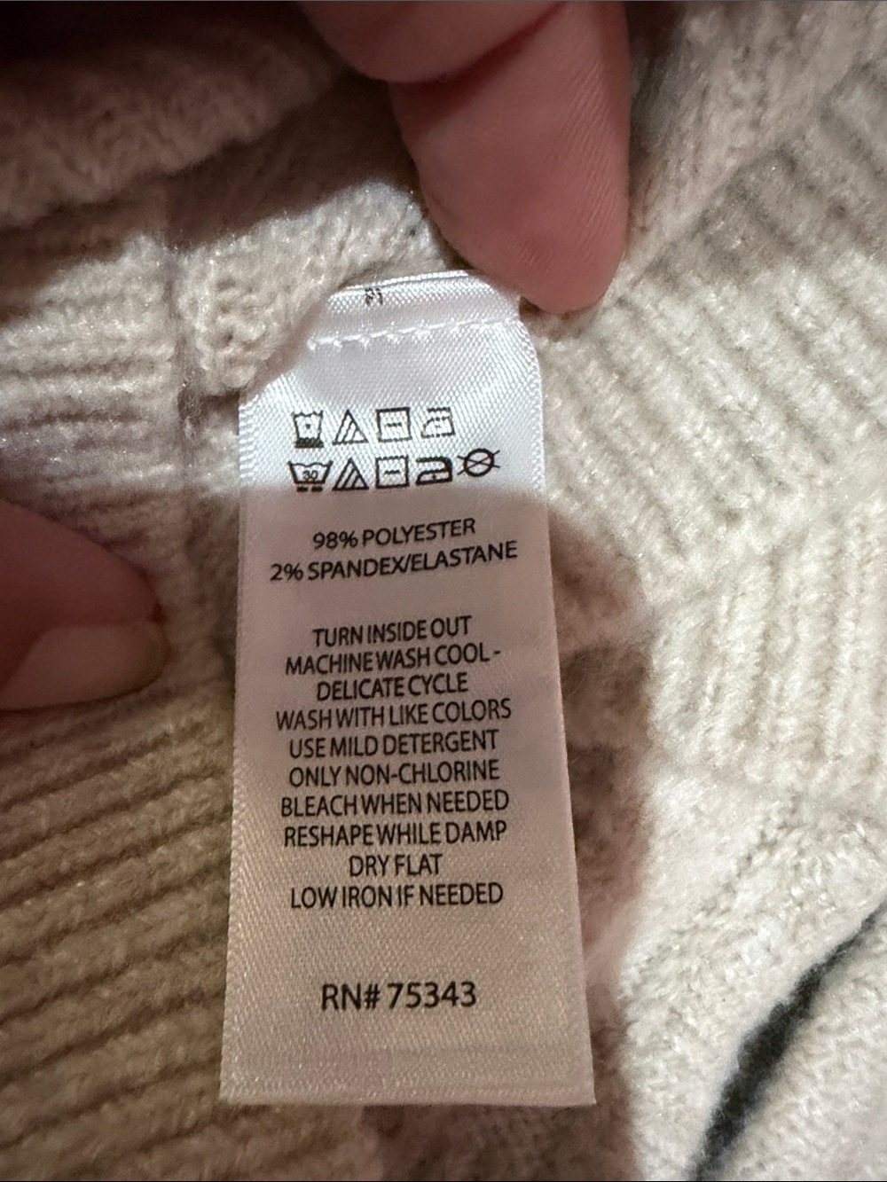 Rachel Zoe Light Cream Cable Knit V-Neck Button Front Cardigan - Picture 5 of 5